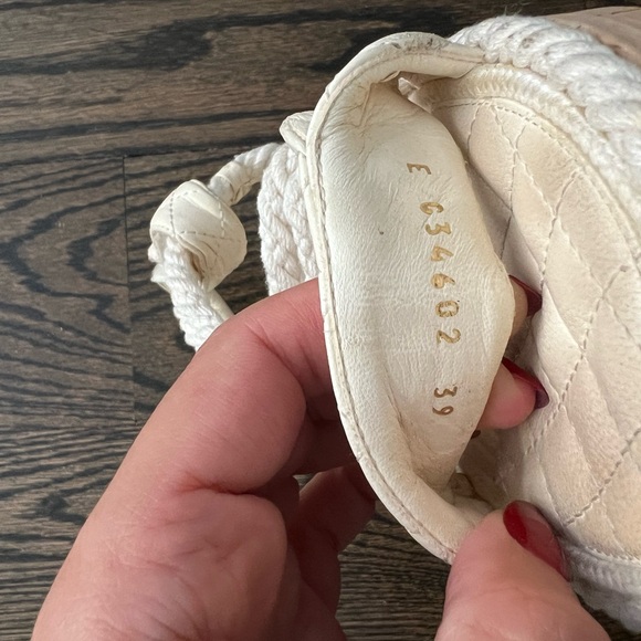 CHANEL interlocking CC logo Sandals size 39 EU beige - Picture 6 of 6